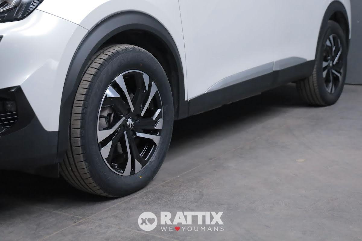 Peugeot e-2008 motore elettrico 100kW Allure Pack