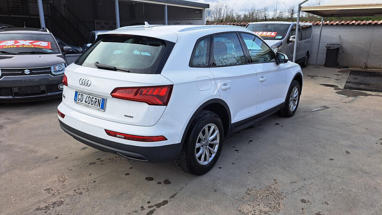 Audi Q5 TDI quattro 2.0 TDI S tronic 163cv