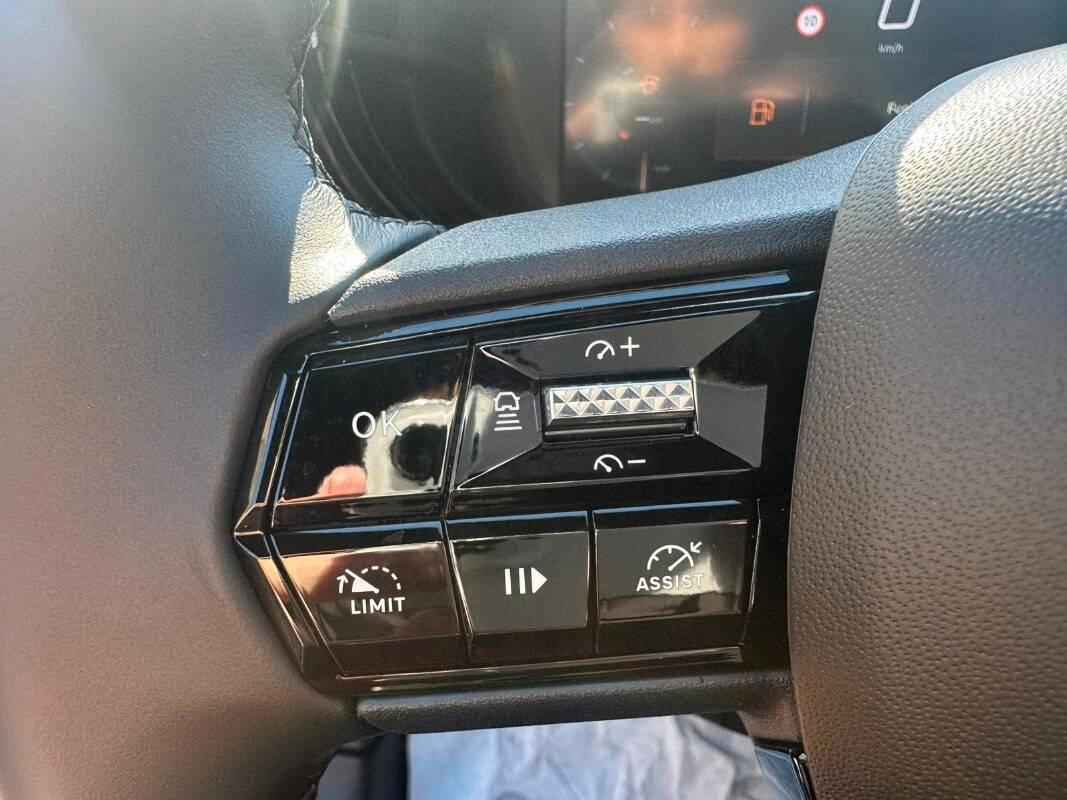 Alfa Romeo Junior 1.2 ibrida 145cv edct6