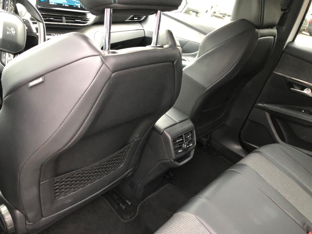 Peugeot 3008 BlueHDi 130 S&S EAT8 Allure Pack