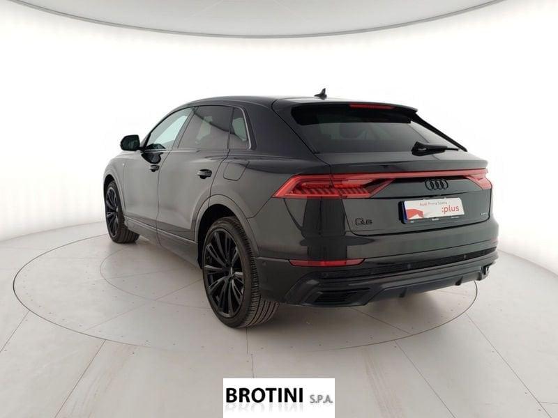 Audi Q8 55 TFSI e quattro tiptronic S-Line Sport