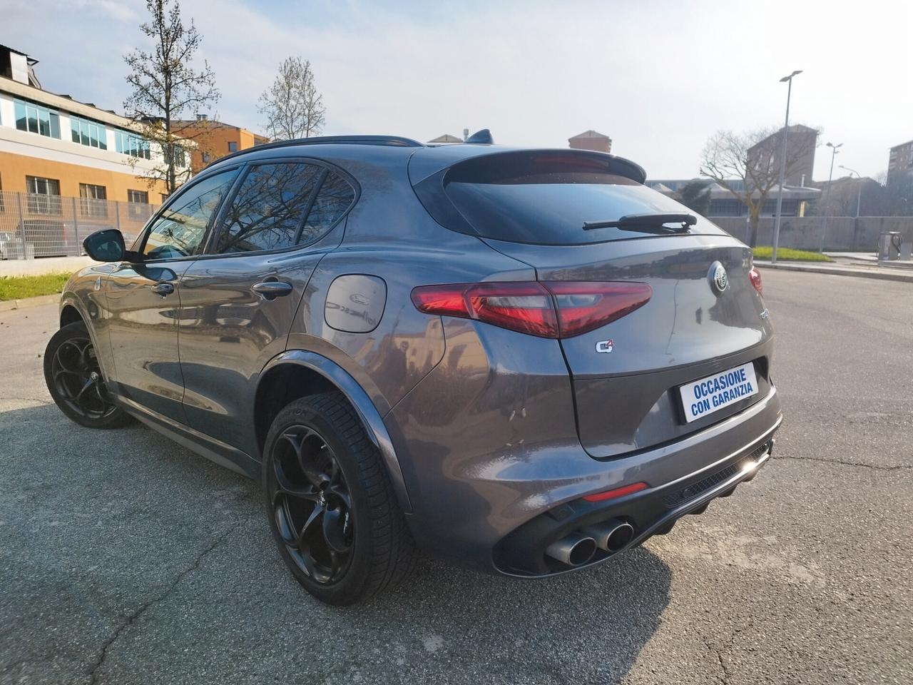 Alfa Romeo Stelvio 2.9 Bi-Turbo V6 510 CV AT8 Quadrifoglio