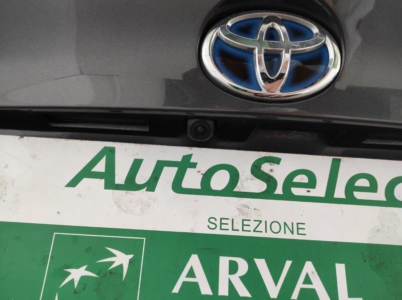 TOYOTA C-HR (2016-2023) - C-HR 2.0 Hybrid E-CVT Trend