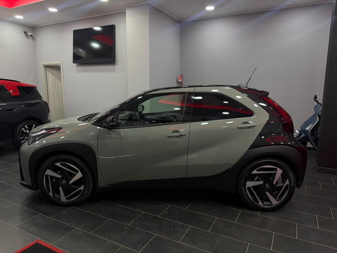 Toyota Aygo X 1.5 Hybrid 115 CV 5 porte Premium
