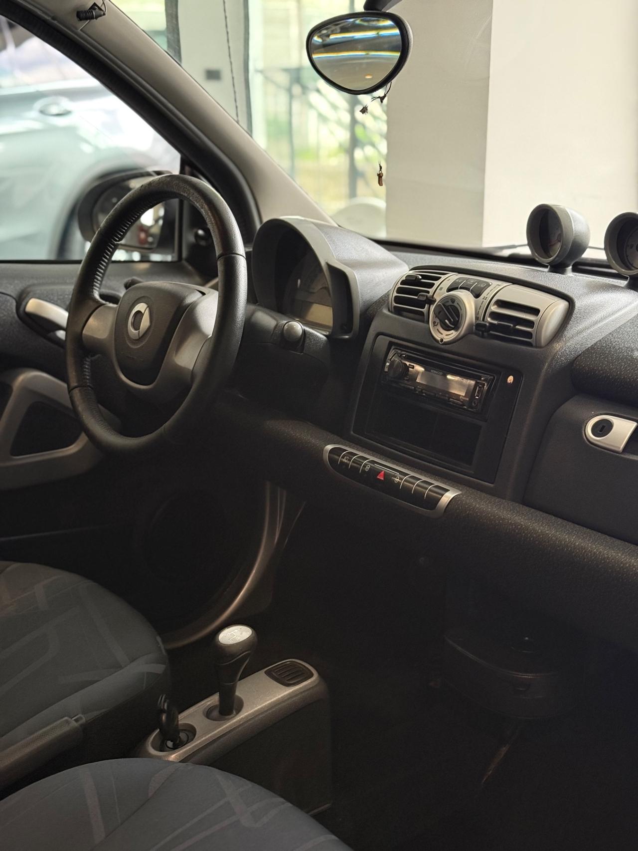 Smart ForTwo 1000 62 kW coupé passion