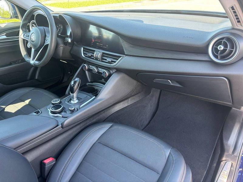 Alfa Romeo Giulia 2.2 Diesel 150CV