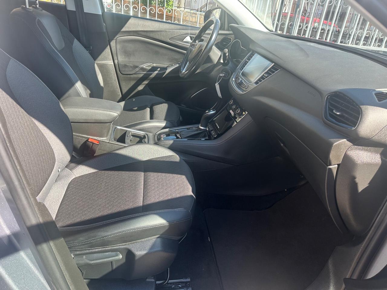 Opel Grandland X 1.5 diesel Ecotec Start&Stop Design Line