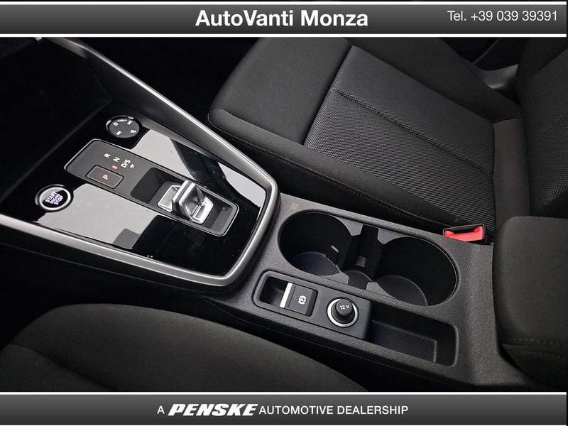 Audi A3 Sportback 30 TFSI S tronic Business Advanced