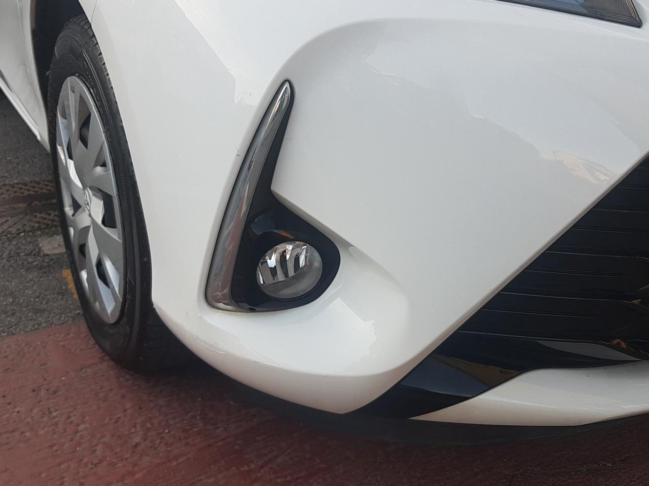 Toyota Yaris 1.5 Hybrid 5 porte Business