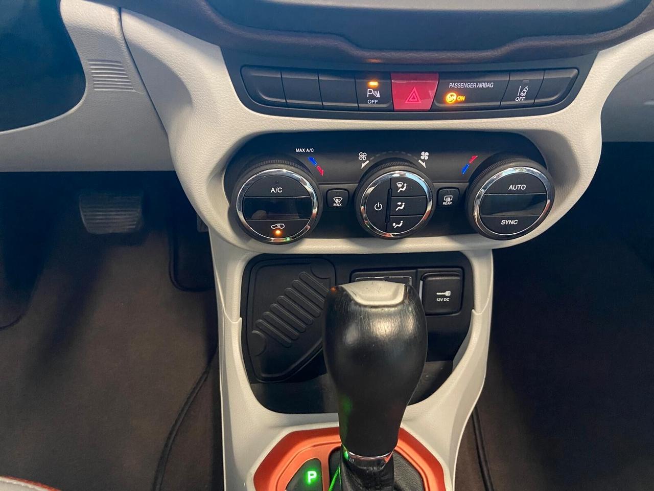 Jeep Renegade 1.6 Mjt DDCT 120 CV Limited