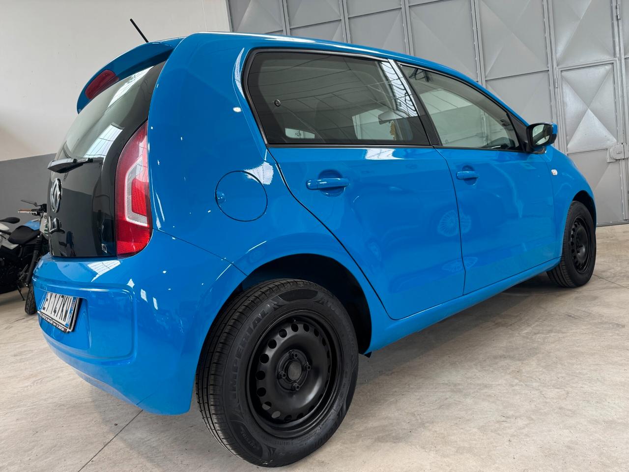 Volkswagen up! 1.0 5p. take