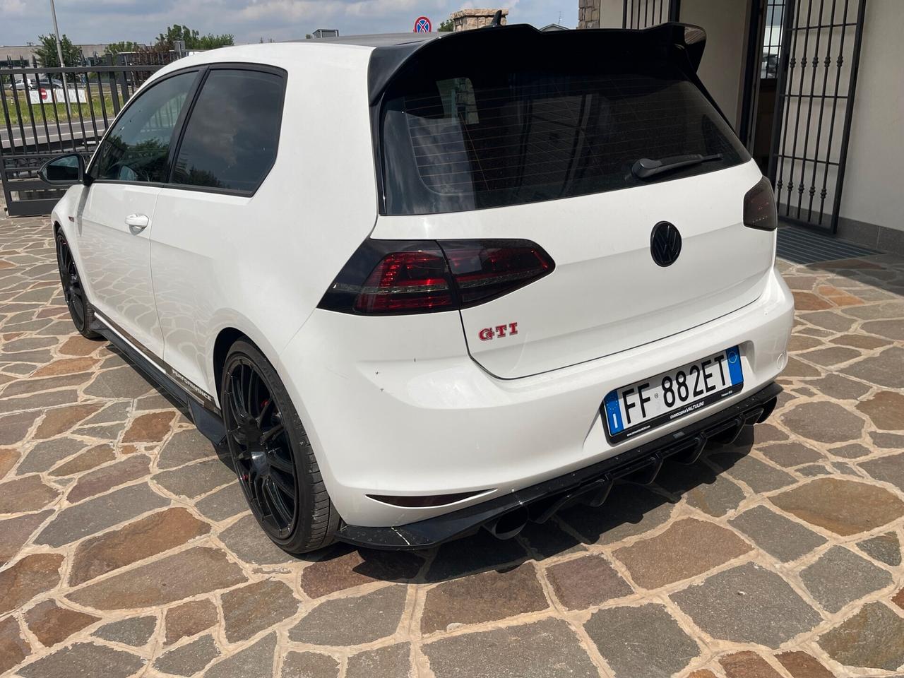 Volkswagen Golf GTI Performance 2.0 TSI 3p. BlueMotion Technology