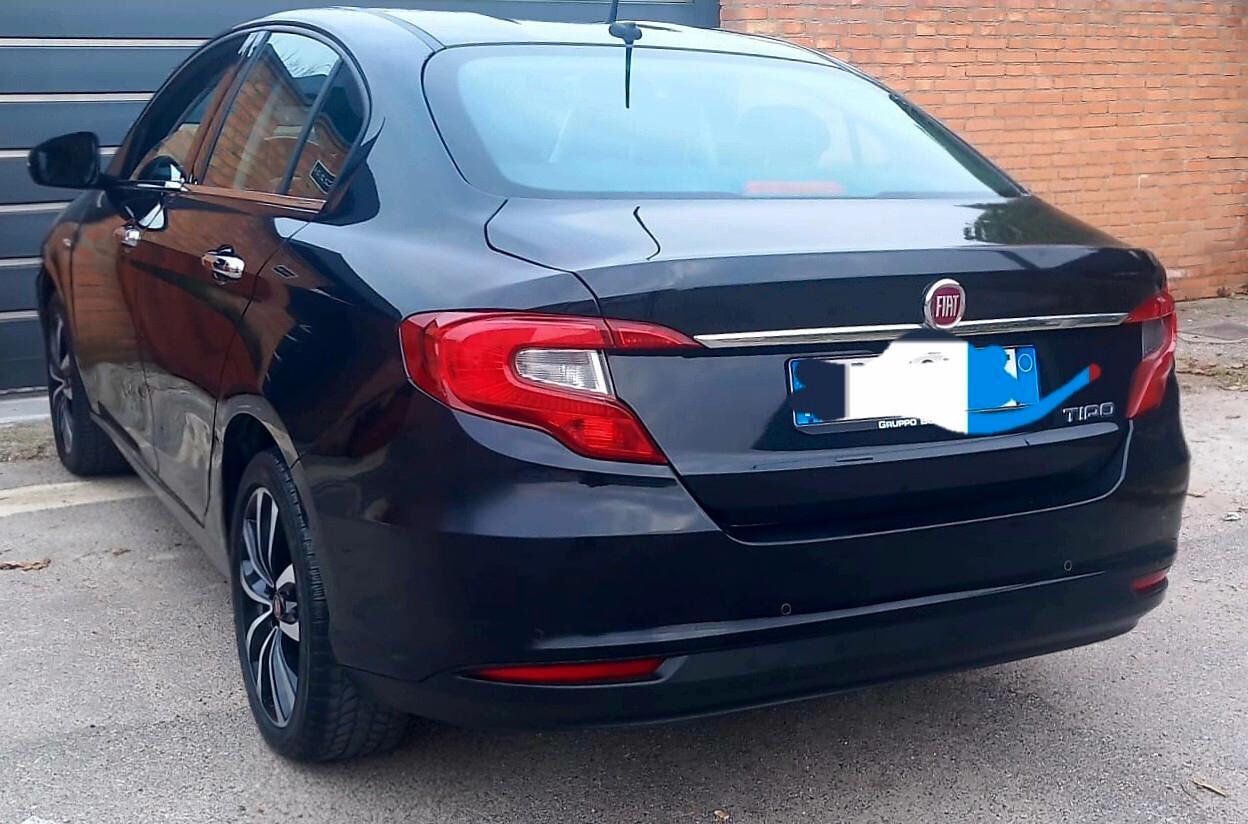 Fiat Tipo 1.6 Mjt Opening Edition neopatentati