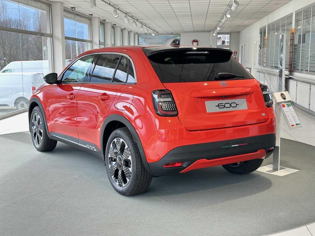 Fiat 600e 54kWh La Prima