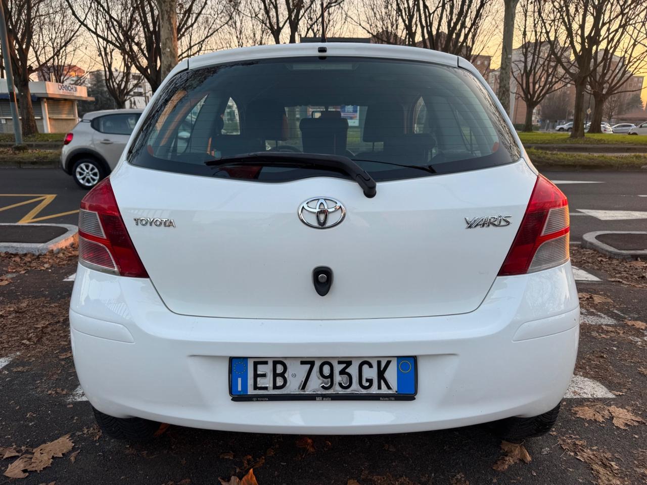 Toyota Yaris 1.0 BENZ 3 porte Sol 2010