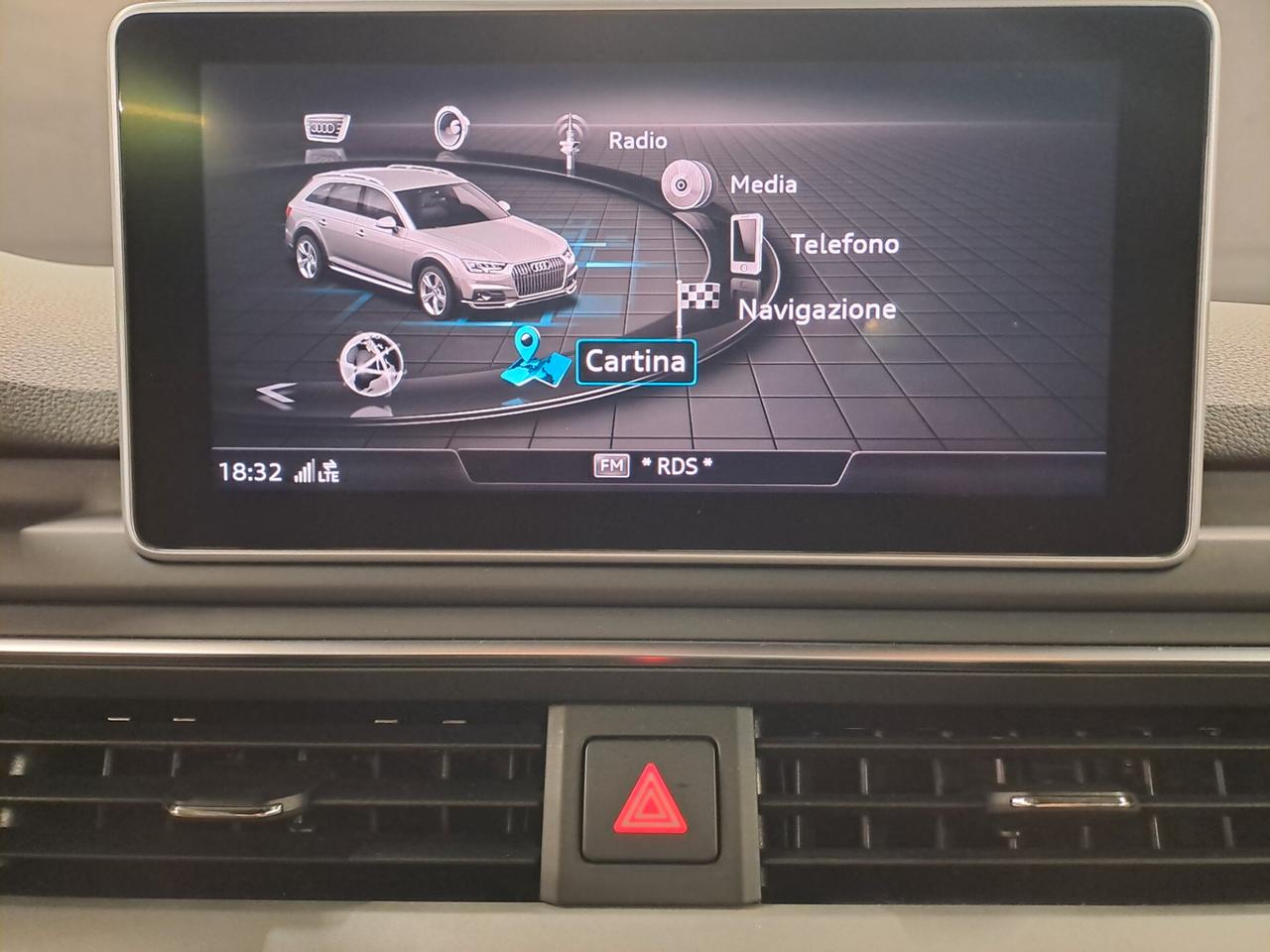 Audi A4 allroad Quattro 45 2.0 tfsi mhev 245cv s-tronic