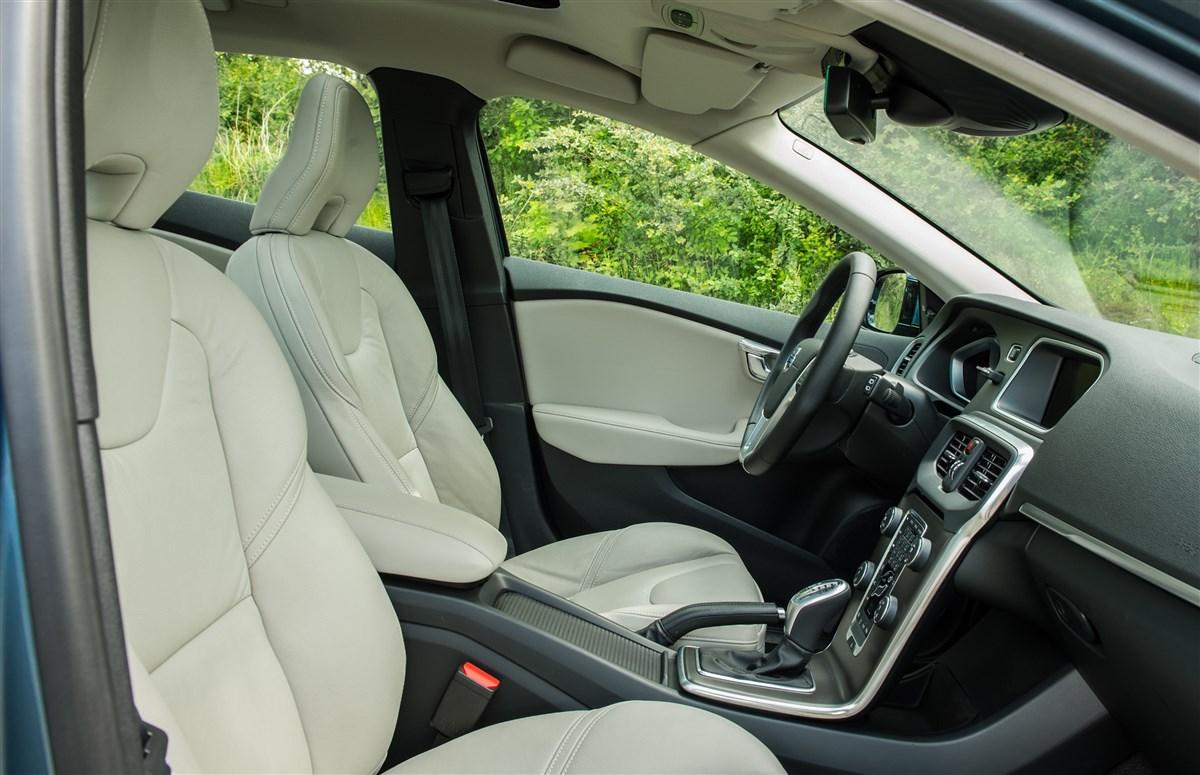 VOLVO V40 II 2012 - V40 2.0 d2 eco Business my17