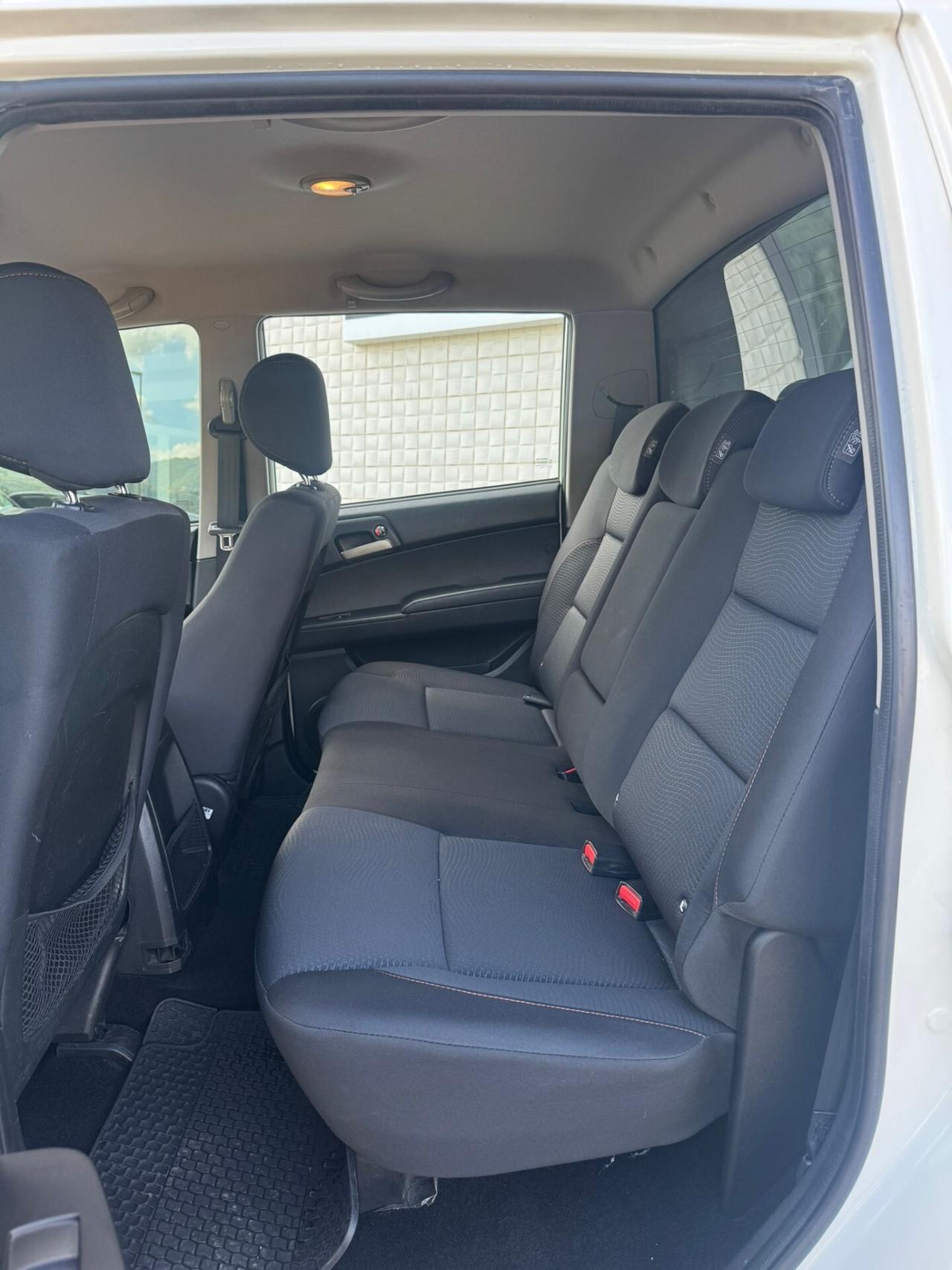 Ssangyong Actyon Sports 2.2 Plus 4WD Smart Audio