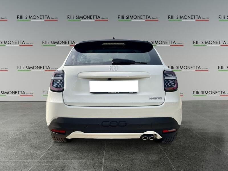 FIAT 600 1.2 hybrid 145cv auto - AZIENDALE