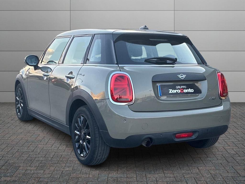 Mini One 1.5 TwinPower Turbo One DCT