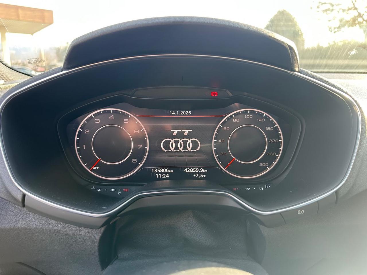 Audi TT S Line 2.0 TFSI #8773