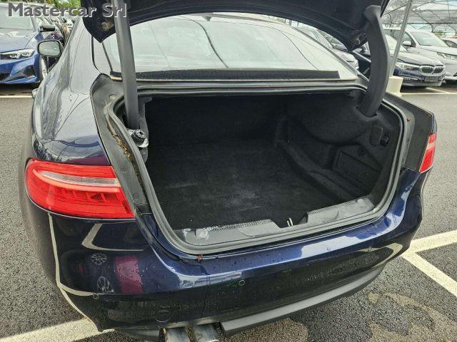 JAGUAR XE XE 2.0d Pure Business edition 180cv tg: FG873SR