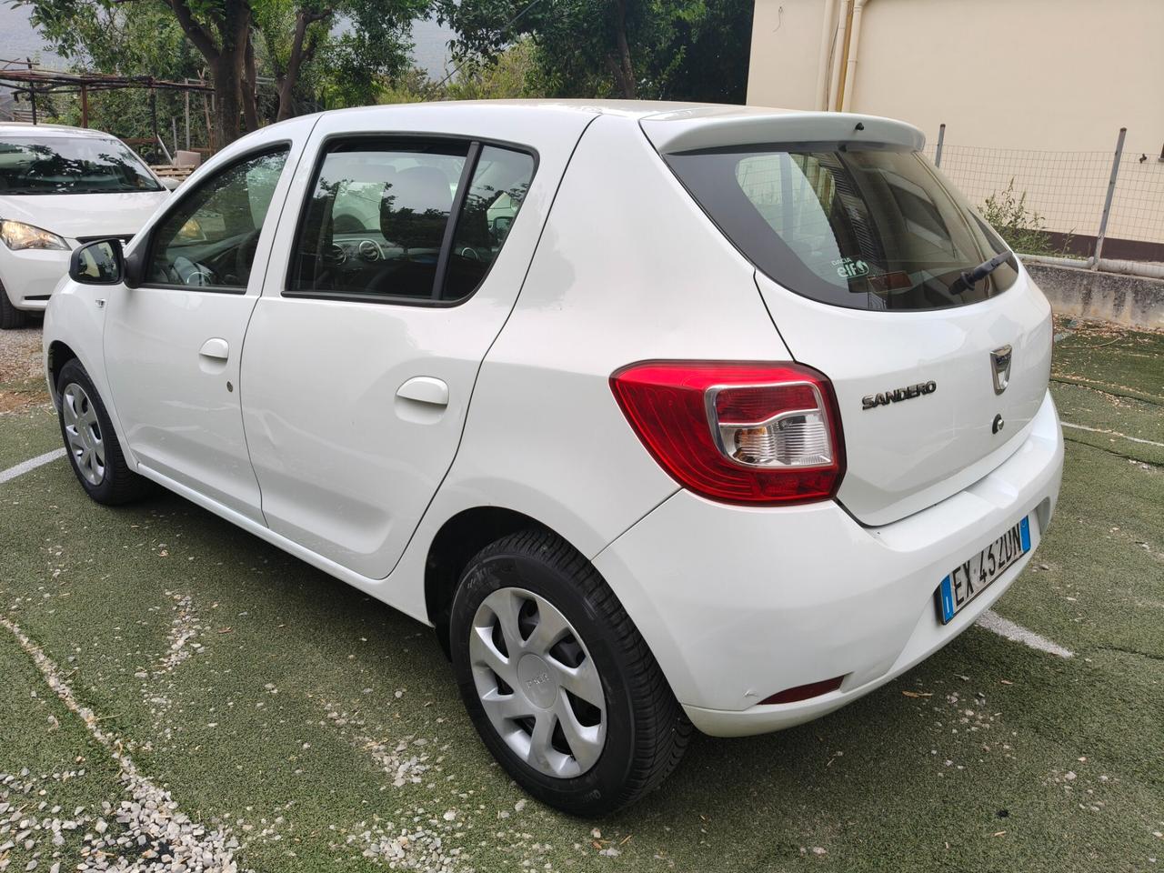Dacia Sandero 1.2 GPL 2014 FULL OPTIONAL
