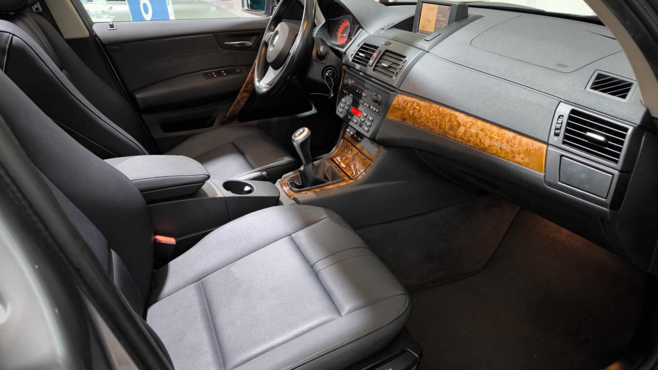Bmw X3 2.0d cat Futura
