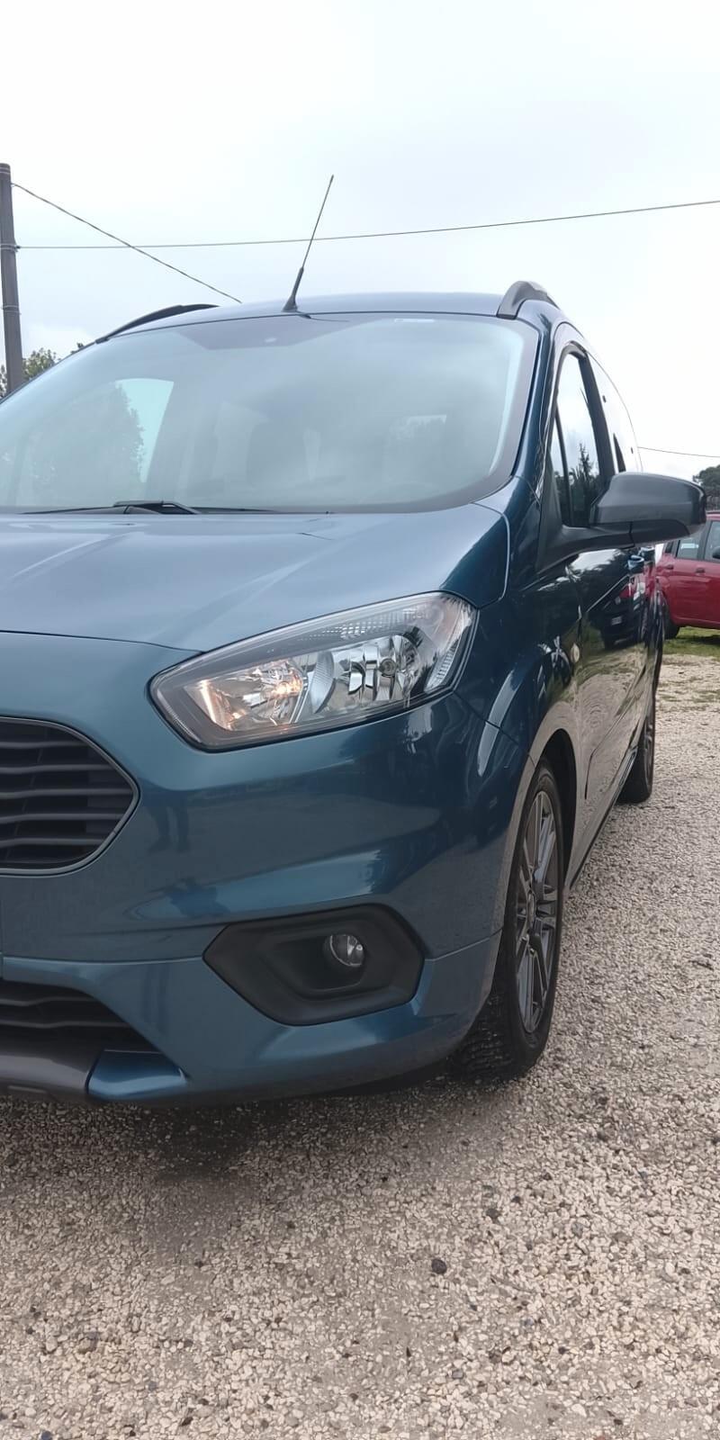 Ford Tourneo Courier 1.5 TDCI 100 CV S&S Plus