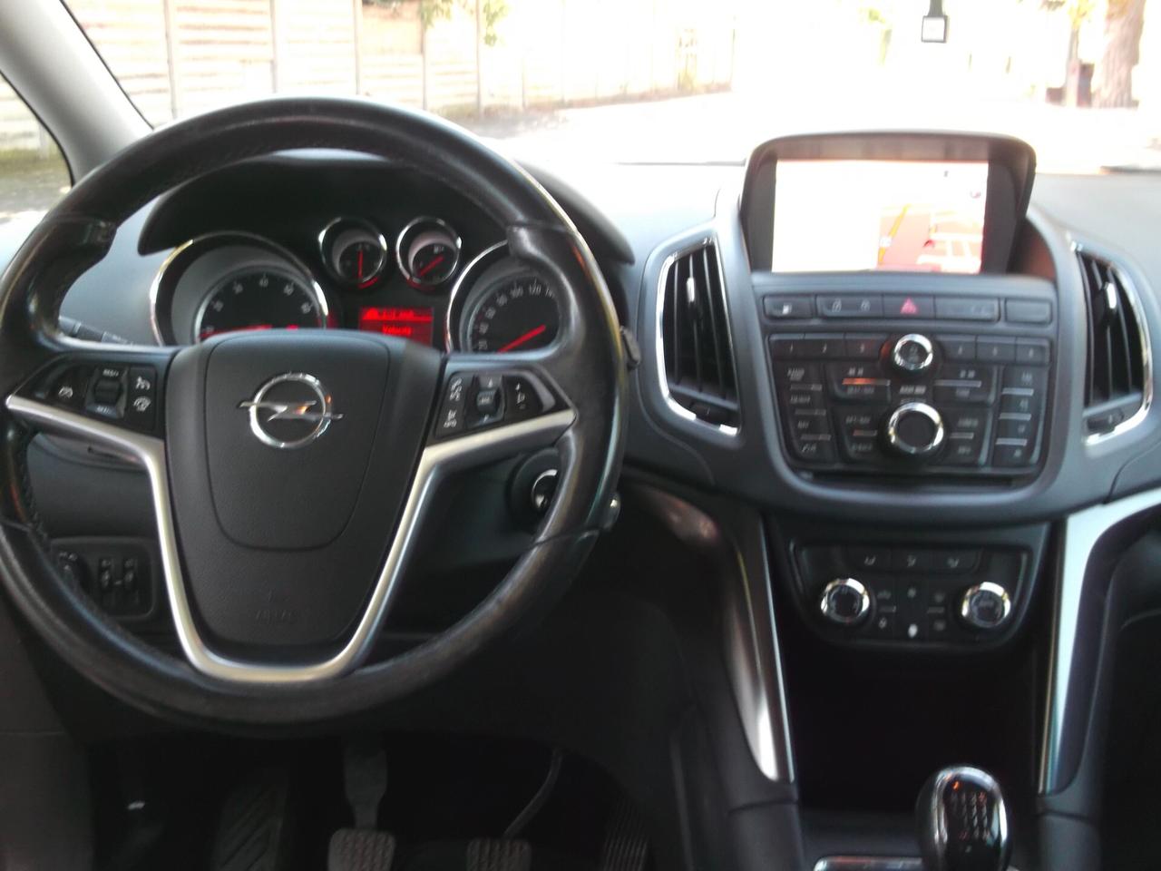 Opel Zafira 1.6 Turbo Metano 7P. Full 2013