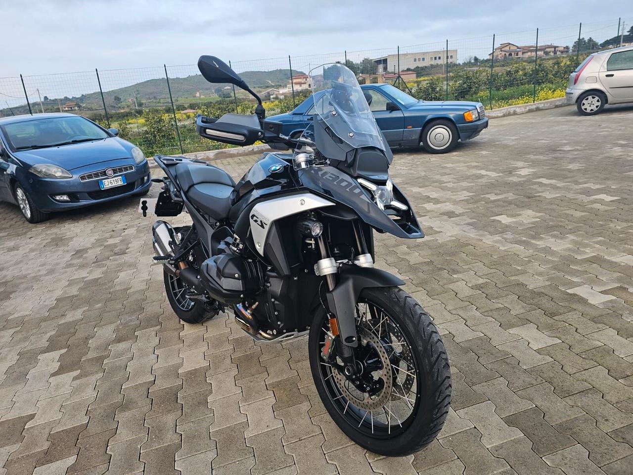 BMW R 1300 GS TRIPLE BLACK AKRAPOVIC 03/2024