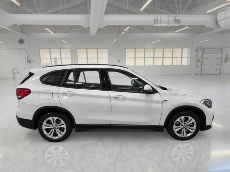 BMW X1 XDRIVE 25E BUSINESS ADVANTAGE AUTOMATICO SUV