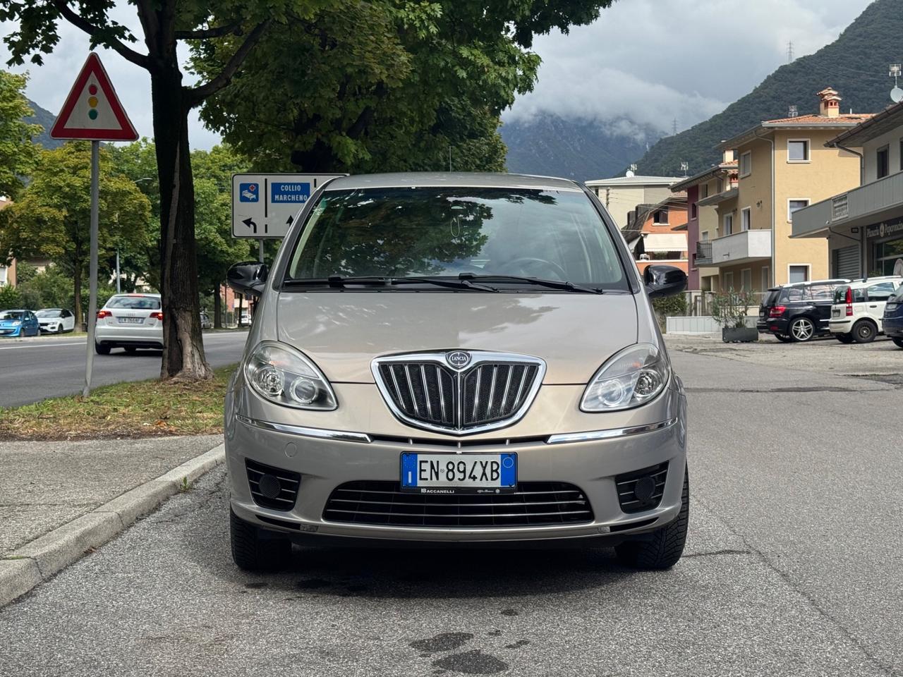 Lancia MUSA 1.4 8V Ecochic (GPL)- CINGHIA GIA' SOSTITUITA - GOMME NUOVE