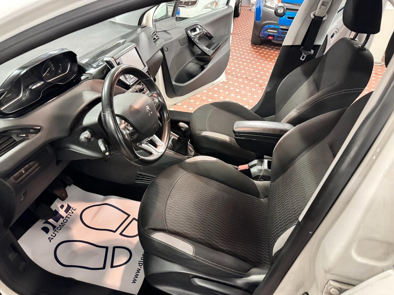 Peugeot 208 PureTech 82 5 porte Allure - UNICO PROPRIETARIO