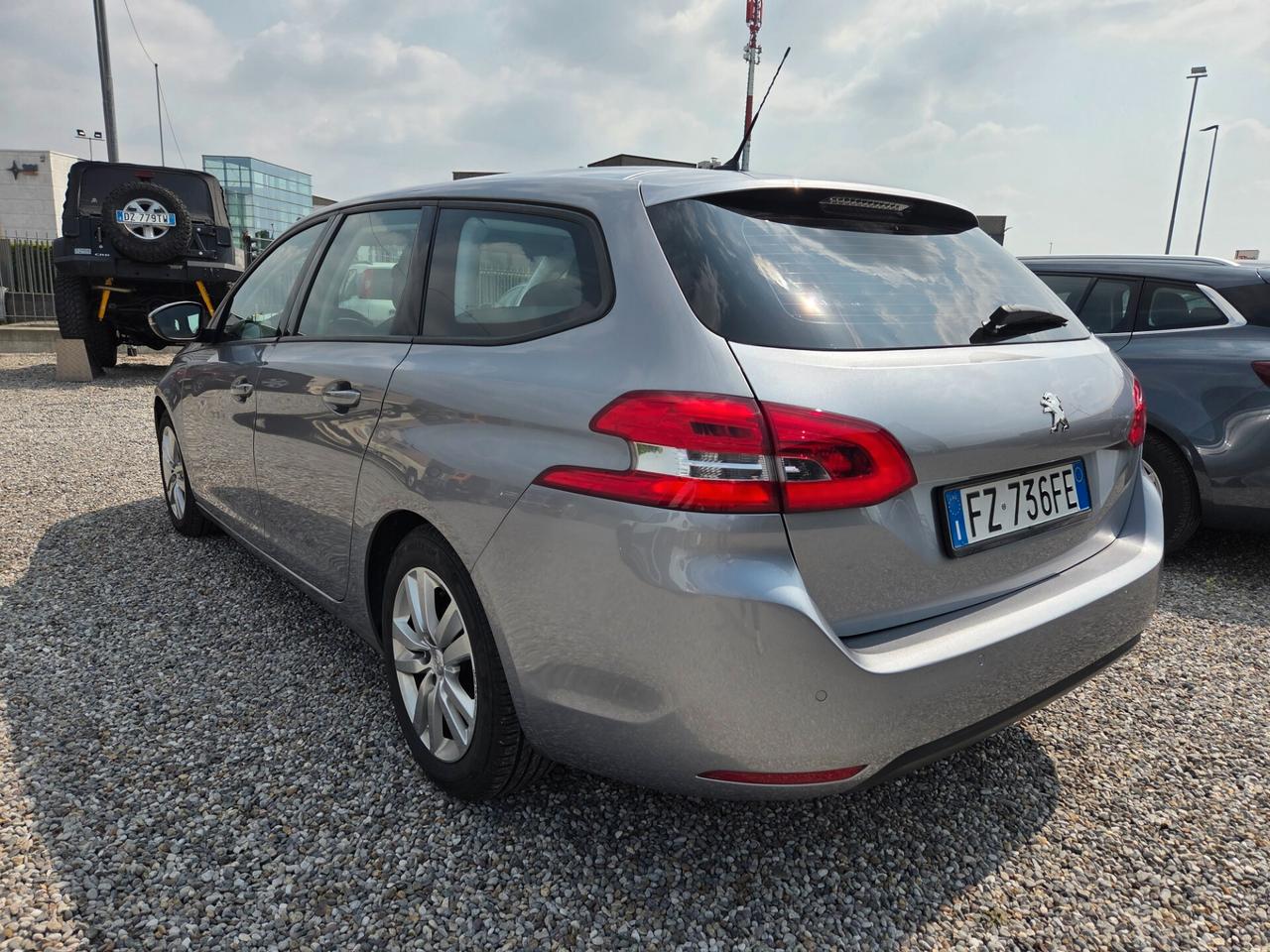 Peugeot 308 BlueHDi 130 S&S SW Business