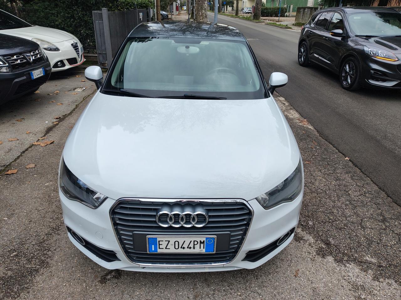 Audi A1 1.2 TFSI S line edition plus