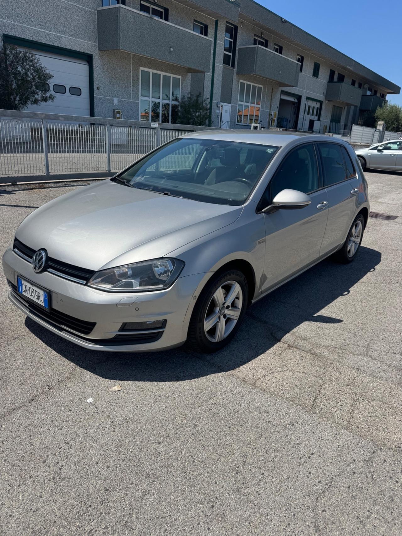 Volkswagen Golf 7 1.2 TSI Comfortline