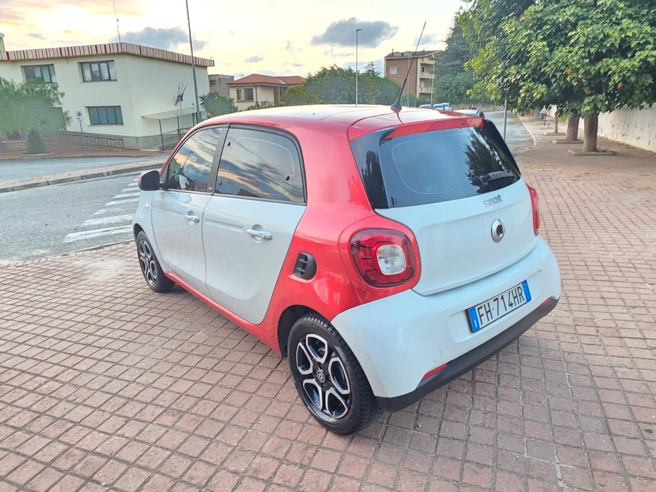 Smart ForFour 70 1.0 Passion