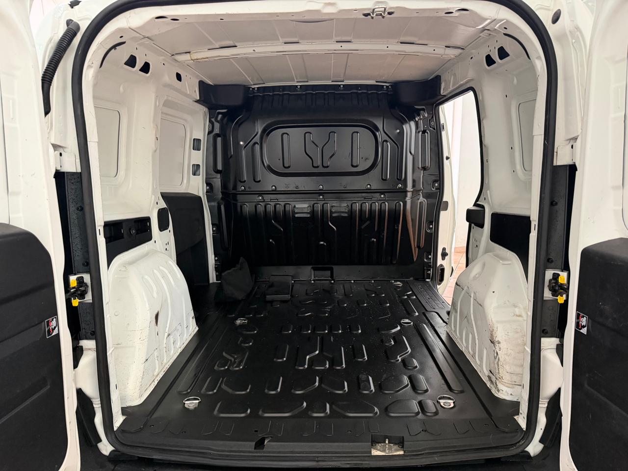 FIAT Doblo cargo 1.6 mjt 90cv CH1 Business S&S