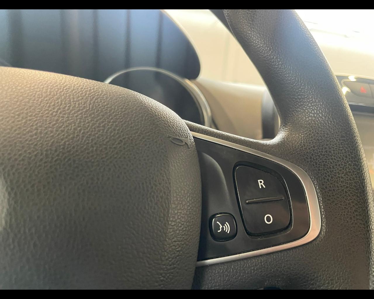 RENAULT Clio 4ª serie - Clio dCi 8V 75CV Start&Stop 5 porte Energy Zen