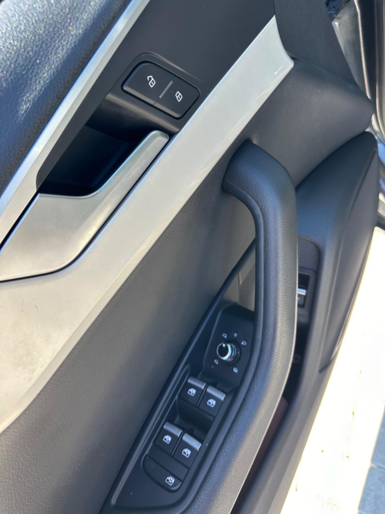 Audi A4 2.0 TFSI ultra S tronic Business