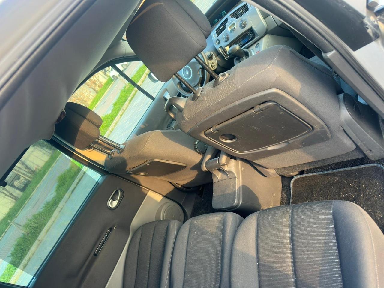 Renault Scenic Scénic 1.9 dCi/130CV Serie Speciale PlayStation Portable