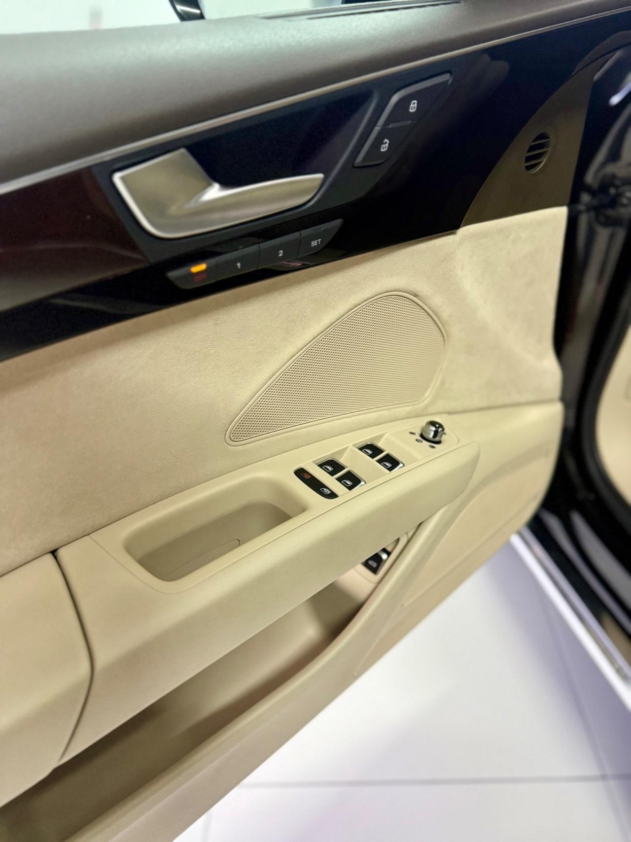 Audi A8 L 3.0 TDI 262 CV quattro tiptronic