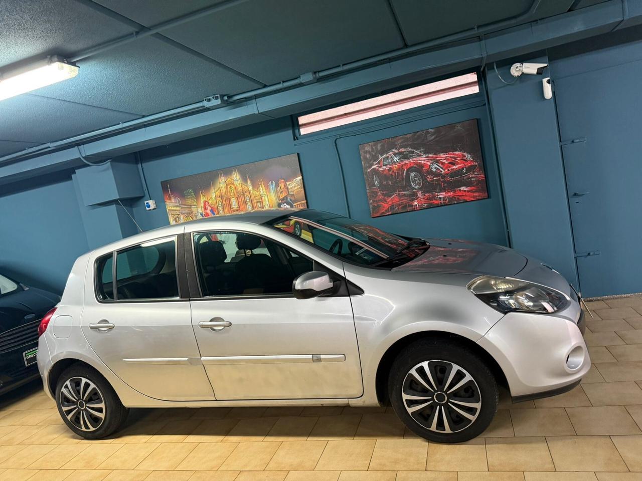 CLIO BENZINA E GPL ! PREZZO BOMBA!!!