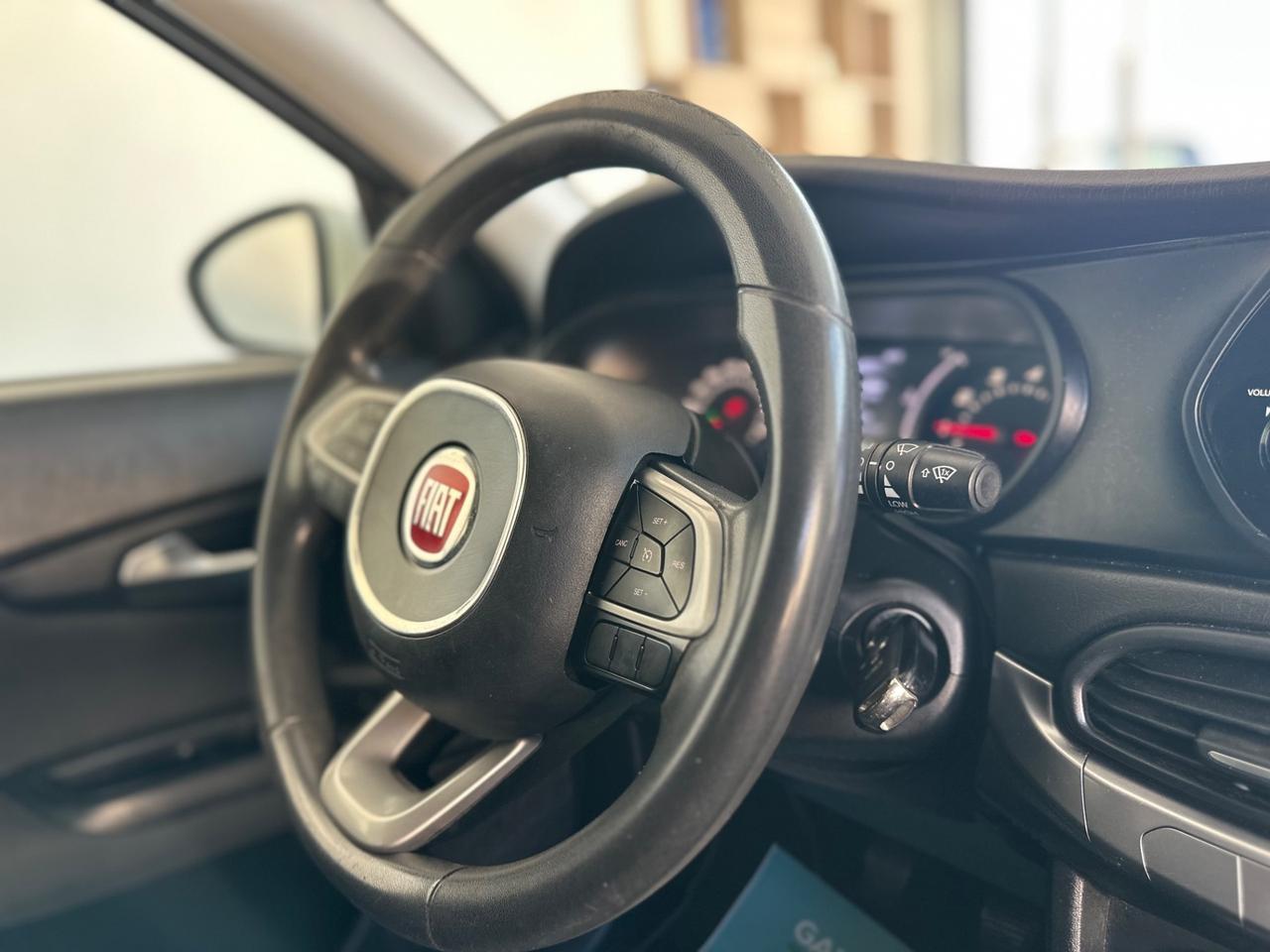 Fiat Tipo 1.4 5 porte Easy 79.000 KM