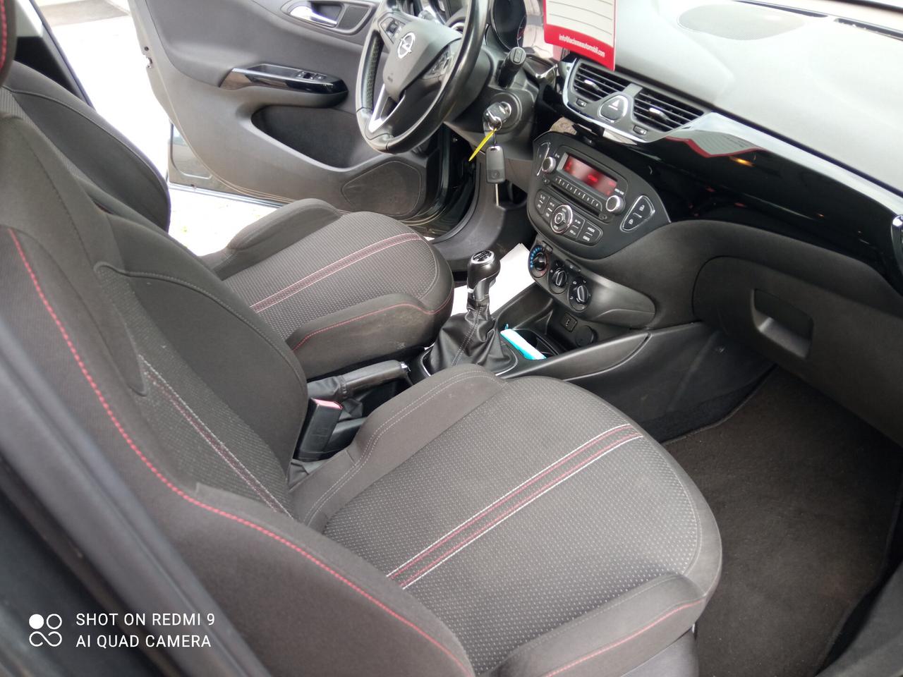 Opel Corsa 1.4 5 porte sport 75cv neopatentati