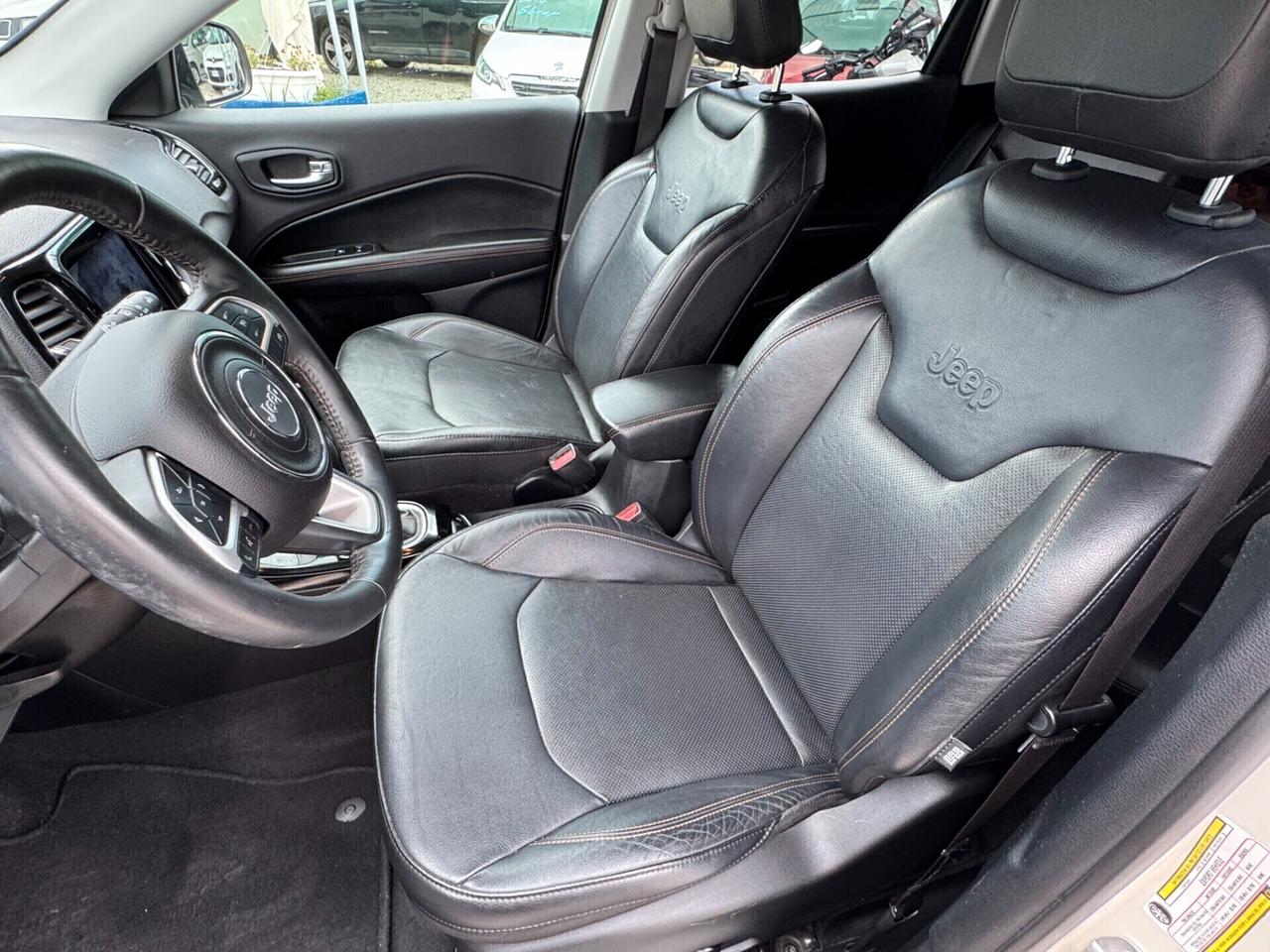 Jeep Compass 2.0 Multijet II cambio automatico km certificati 1 prop. 2017 bianco perla