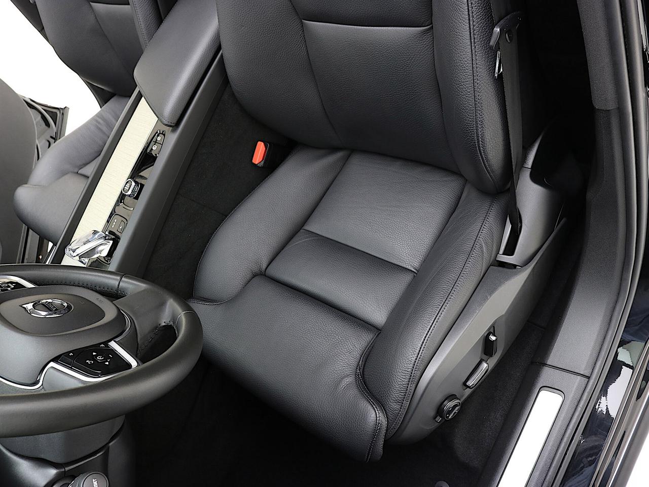 Volvo XC60 B4 AWD auto Inscription TETTO APRIBILE