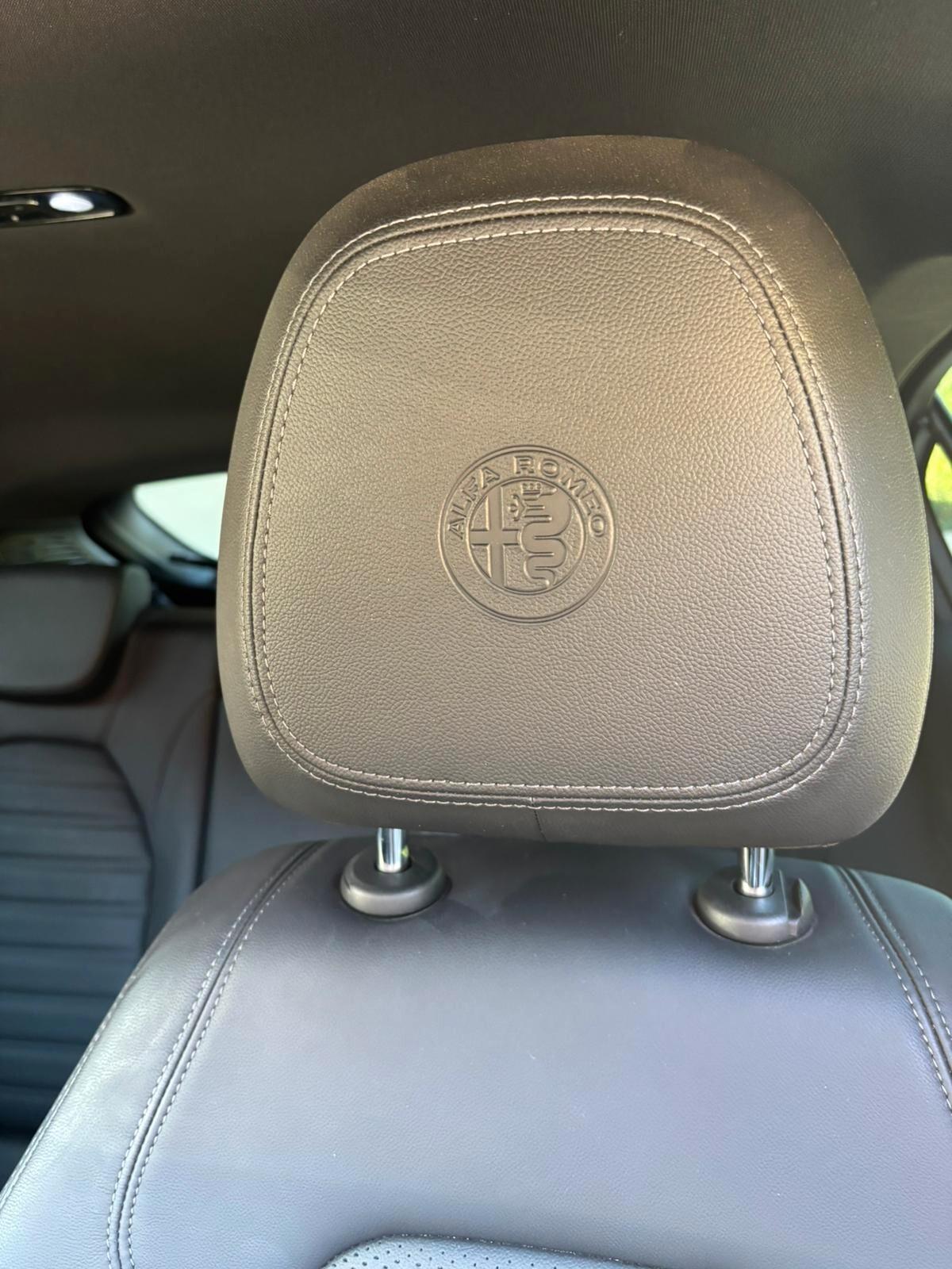 Alfa Romeo Stelvio 2.2 Turbodiesel 210 CV AT8 Q4 Veloce