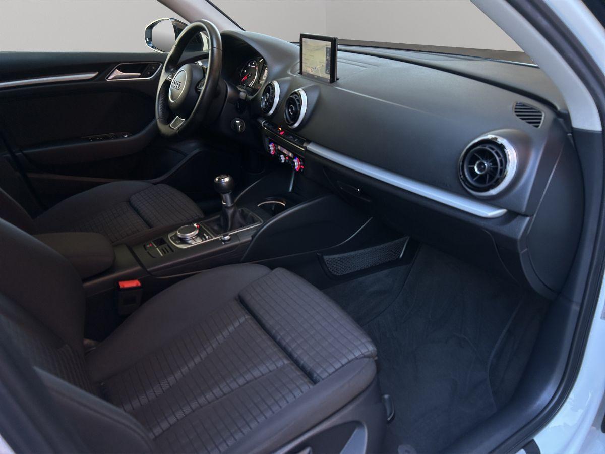 AUDI - A3 - SPB 2.0 TDI 150 CV S-LINE